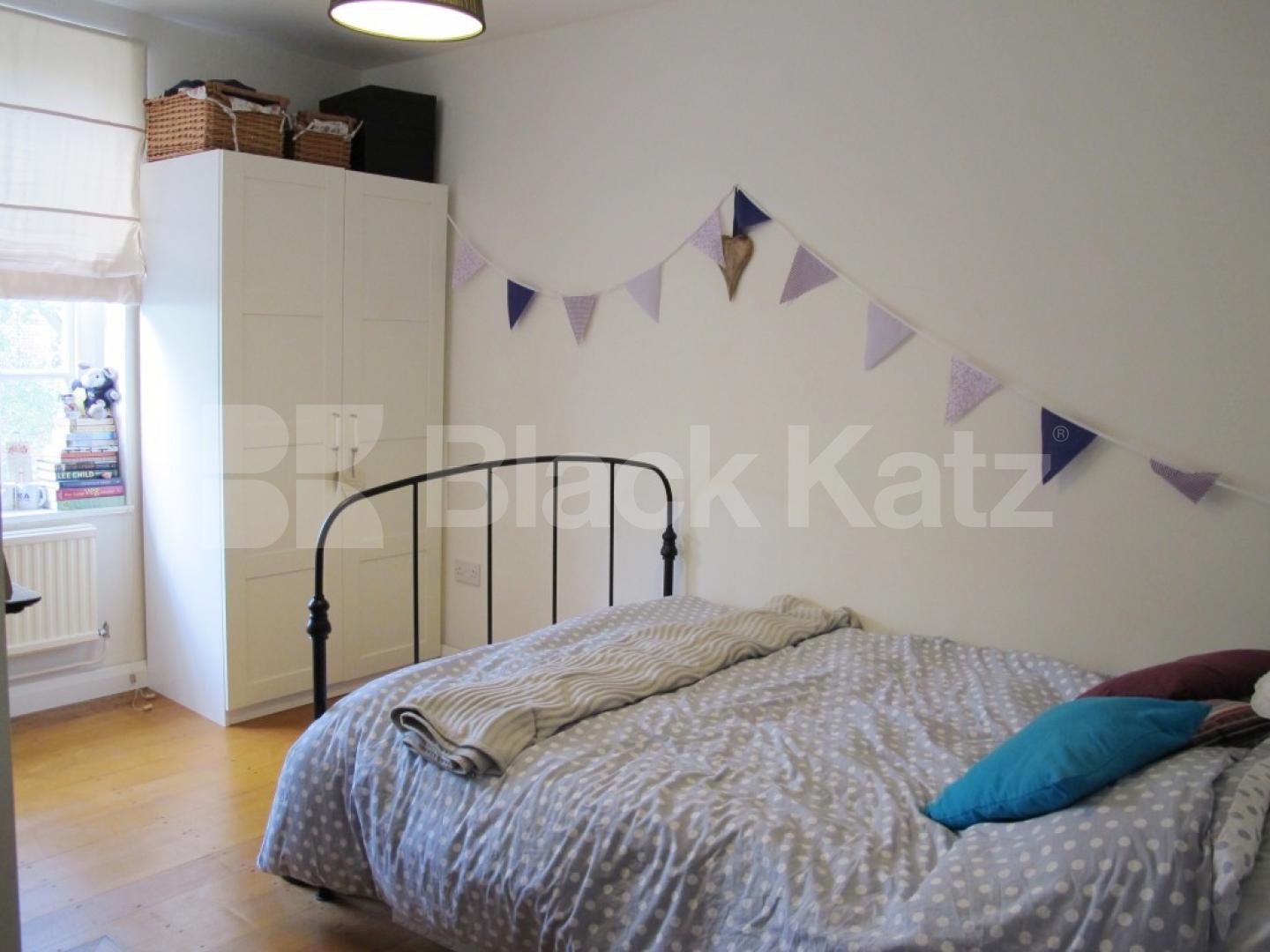 			NEW INSTRUCTION, 3 Bedroom, 1 bath, 1 reception Apartment			 Sandon House, Tilson Gardens, Brixton/Streatham Hill/Clapham Park